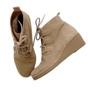 Lucky Brand Jaemma Suede Ankle Wedge Lace Up Bootie- Size 7.5